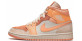 Nike Air Jordan 1 Retro Mid Apricot Orange розовые с бежевым